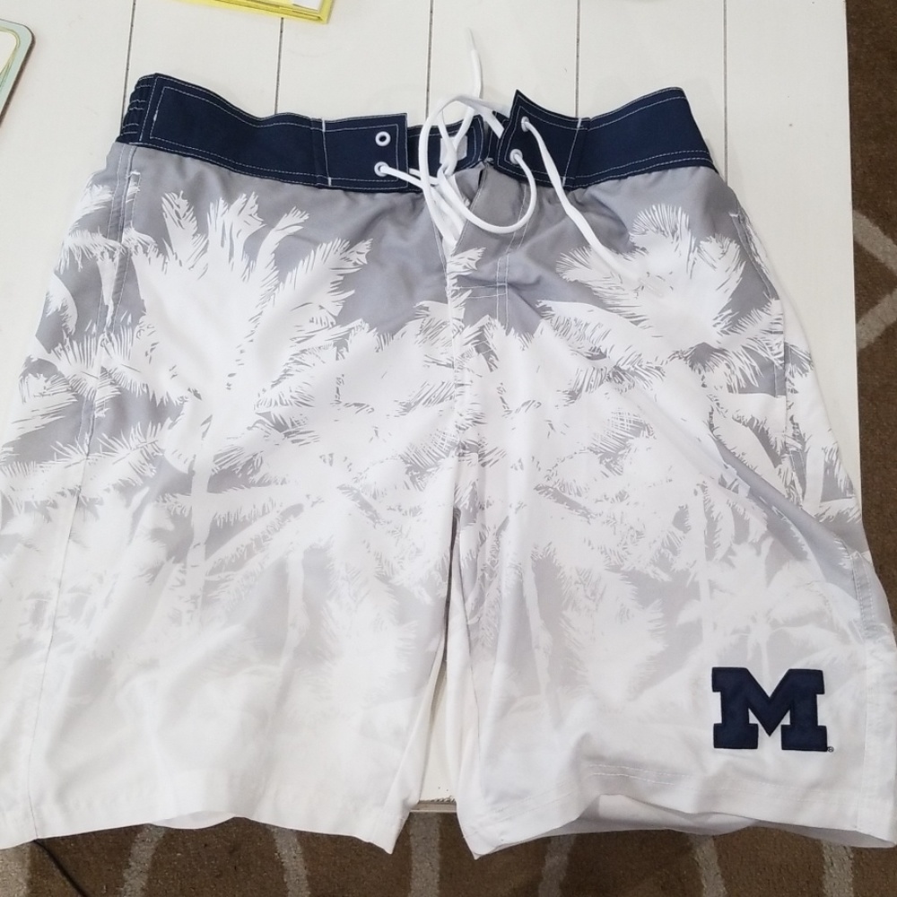 Wolverines Board Shorts Size L
